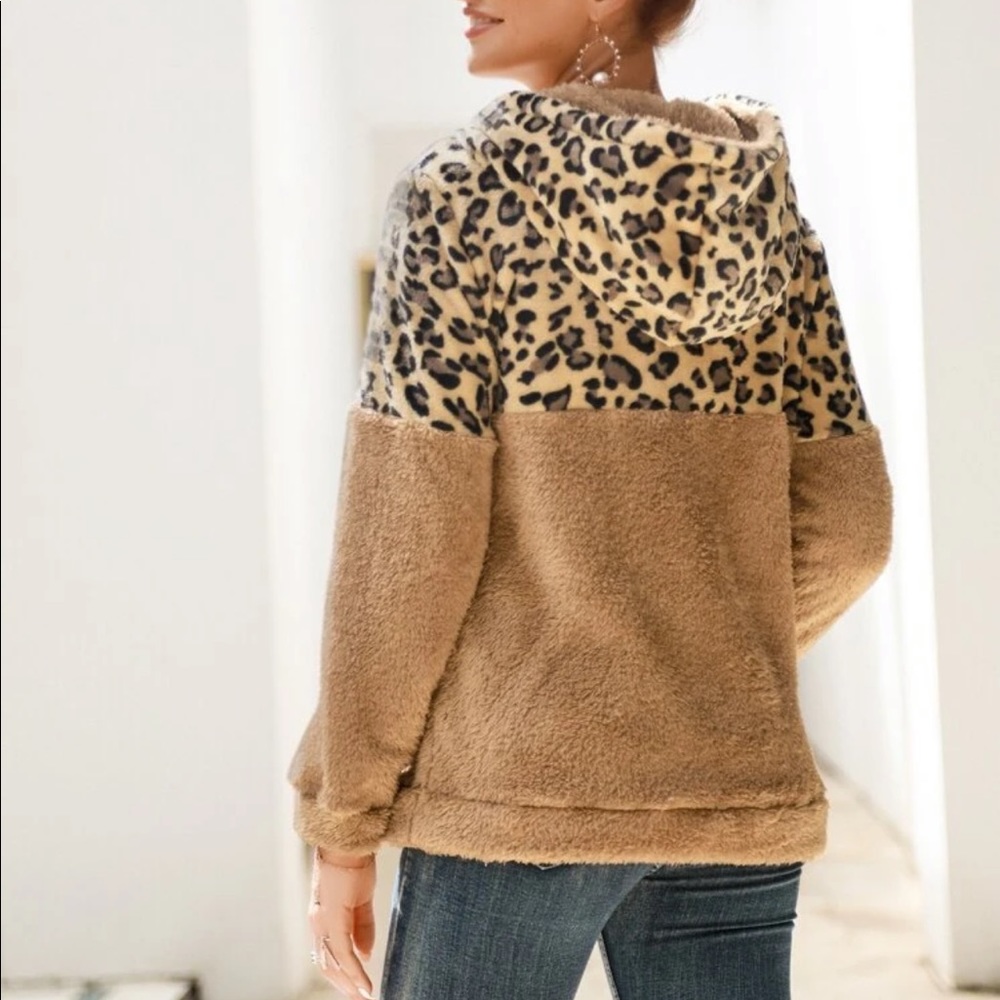 HalfZip Leopard Print Hooded Teddy Coat Hoodie Tan - Picture 2 of 2